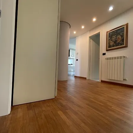 Charming Front Βιαρέτζιο