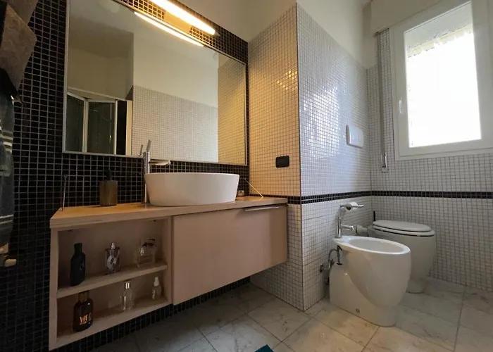 Charming Front Apartamento Viareggio