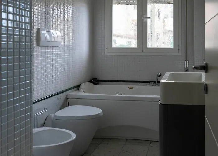 Charming Front Апартаменти