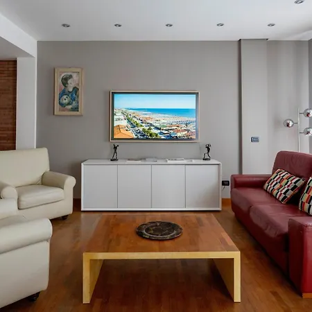 Charming Front Apartman *